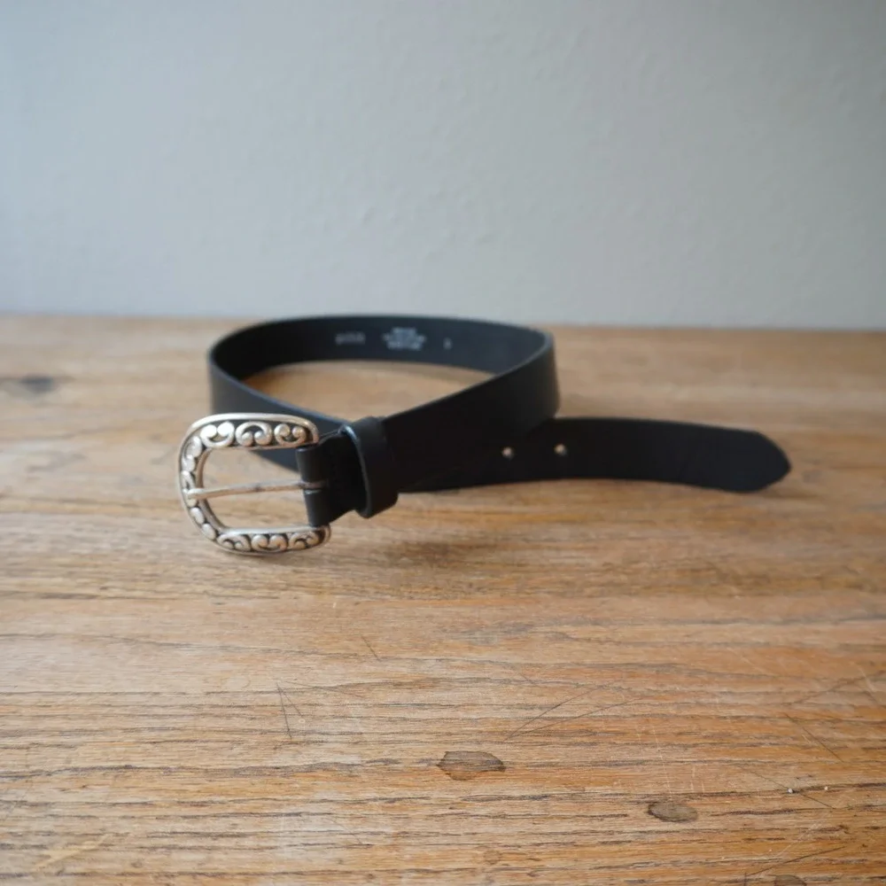 Genuine Italian Leather Western Scroll Buckle Belt Black Silver Size S USA Made